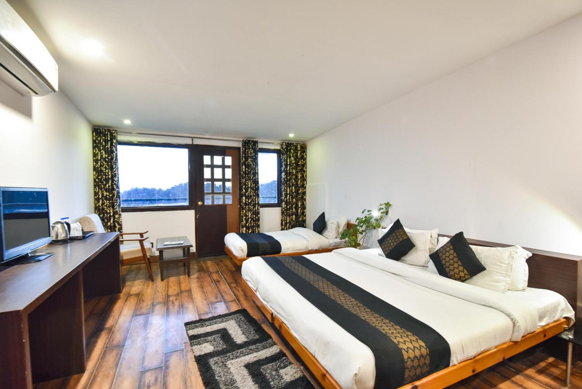 M Hotel And Restaurant McLeod Ganj Exterior photo