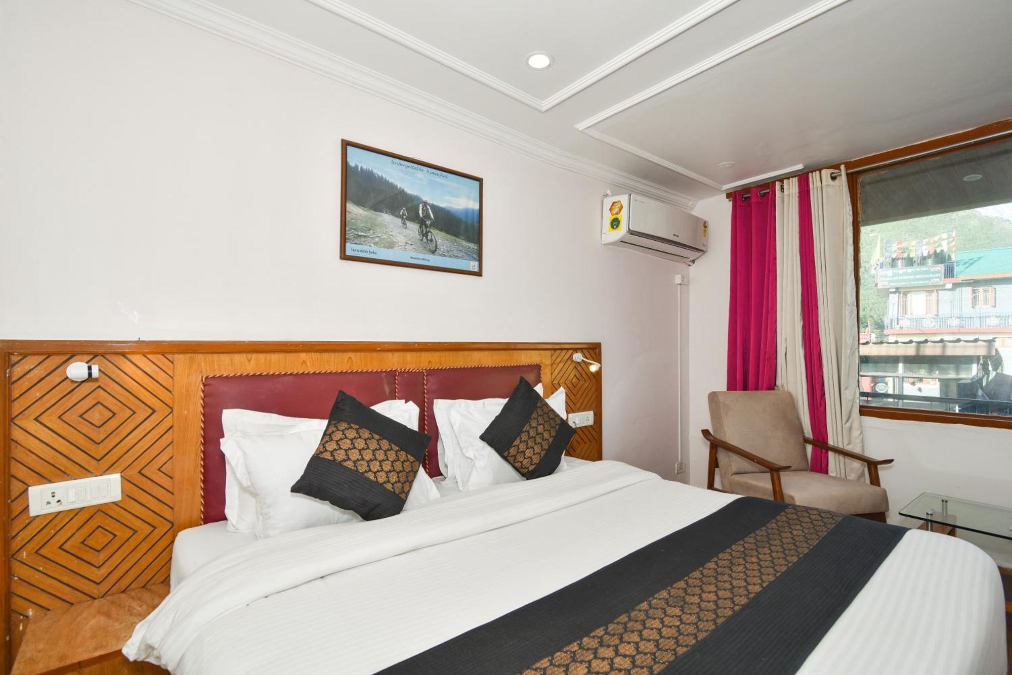M Hotel And Restaurant McLeod Ganj Exterior photo